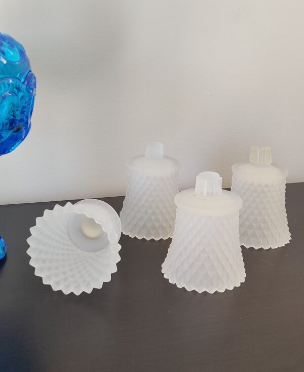 Homco frosted votive peg holders set of 4