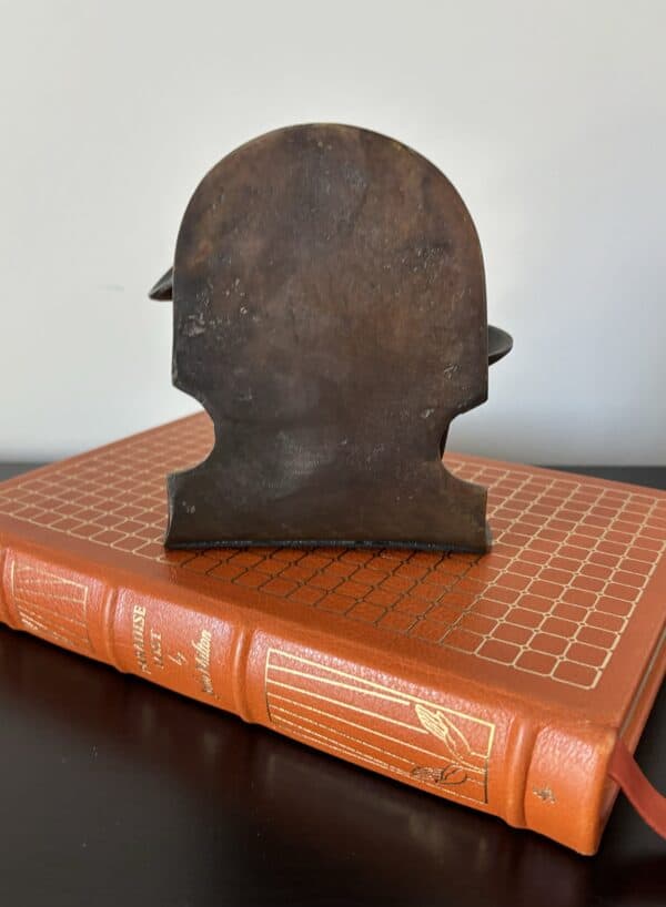 Vintage Bronze Musical bookend - Image 4