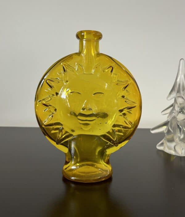 70s Sun face yellow glass bottle - Image 2