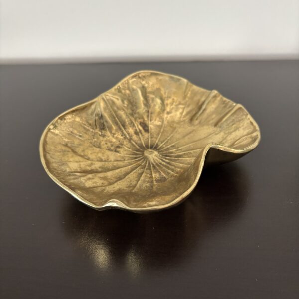 Vtg Virginia Metalcrafters Brass lotus tray - Image 3