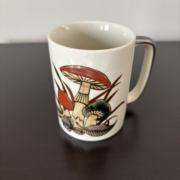 MCM Otagiri Mushroom mug - Image 3