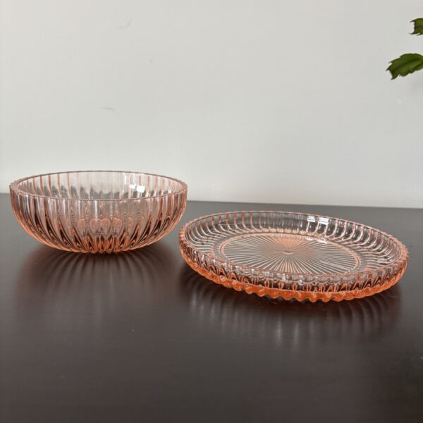 Anchor Hocking pink relish set of 2 - Image 3