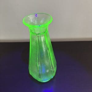 Depression glass Uranium 9” vase 10 img 1538