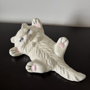Alternative view of Vintage ceramic Persian Cat longhair 9 inch