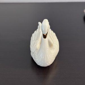 Vintage Lenox Swan 24K Gold Porcelain Place Card holder 9 img 3027