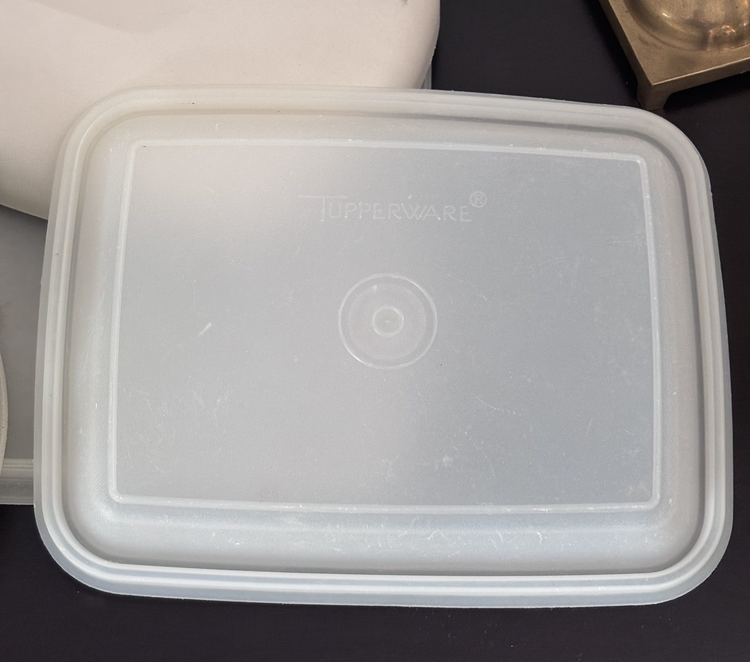 Tupperware lid only 3 Tupperware lid only