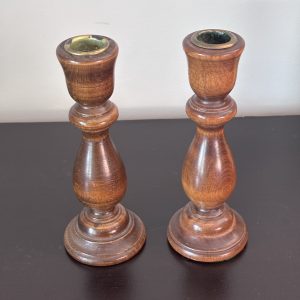 Wooden hand turned candle holders with 2 glass peg holders 8 img 3414