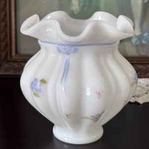 Vintage Fenton Petite Fleur 5” vase